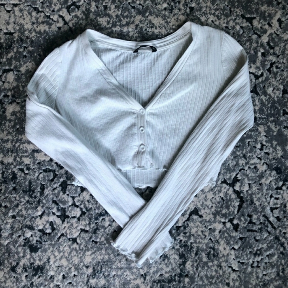 SHEIN white v neck crop top